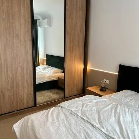 Apartment Luxury Flat In North-bucharest